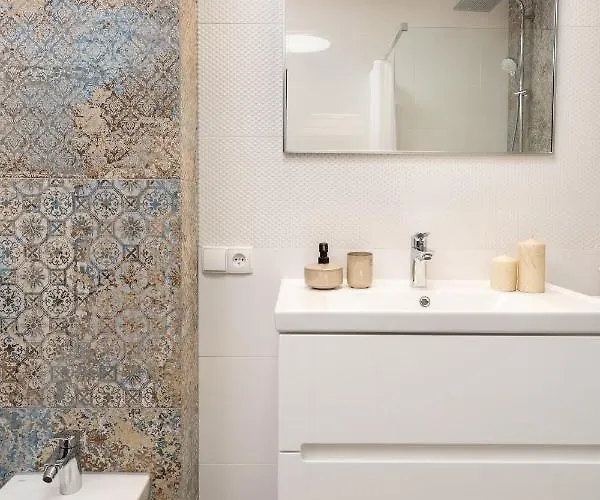 Nad Rozami Oświęcim